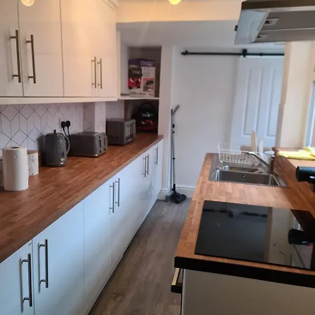 Mayfun House By Teeside Uni Apartament *